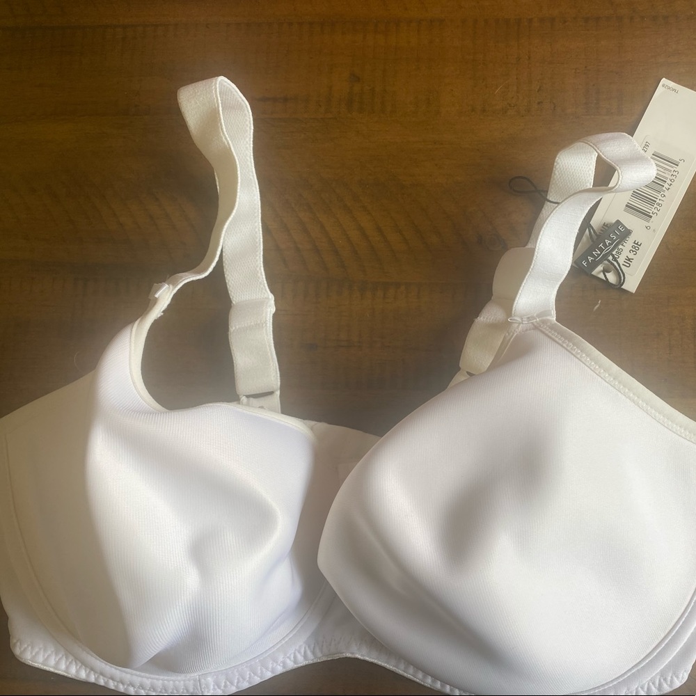 New with tags Fantasie bra 38E